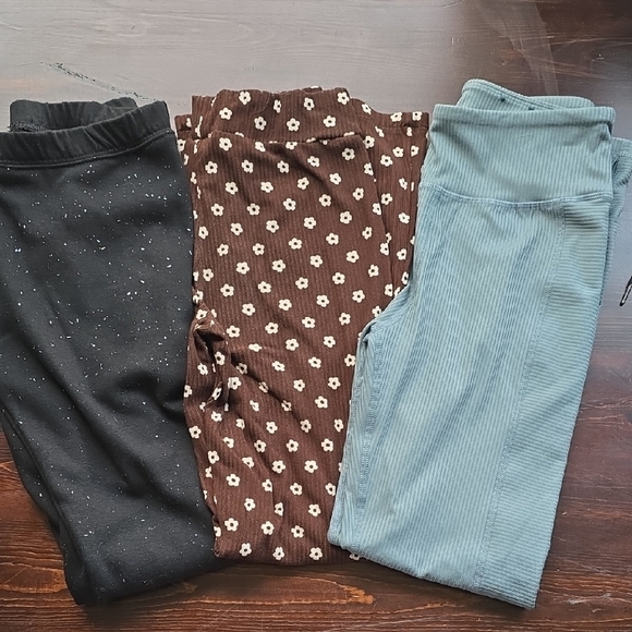 Girls 10-12 Pants Bundle - Picture 1 of 5